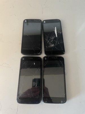 Lot Of 4 - Broken BLU C5L Unlocked 8GB Smartphones