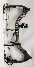 Mathews Z7 Compound Bow Package, RH, 60-70#, 26"