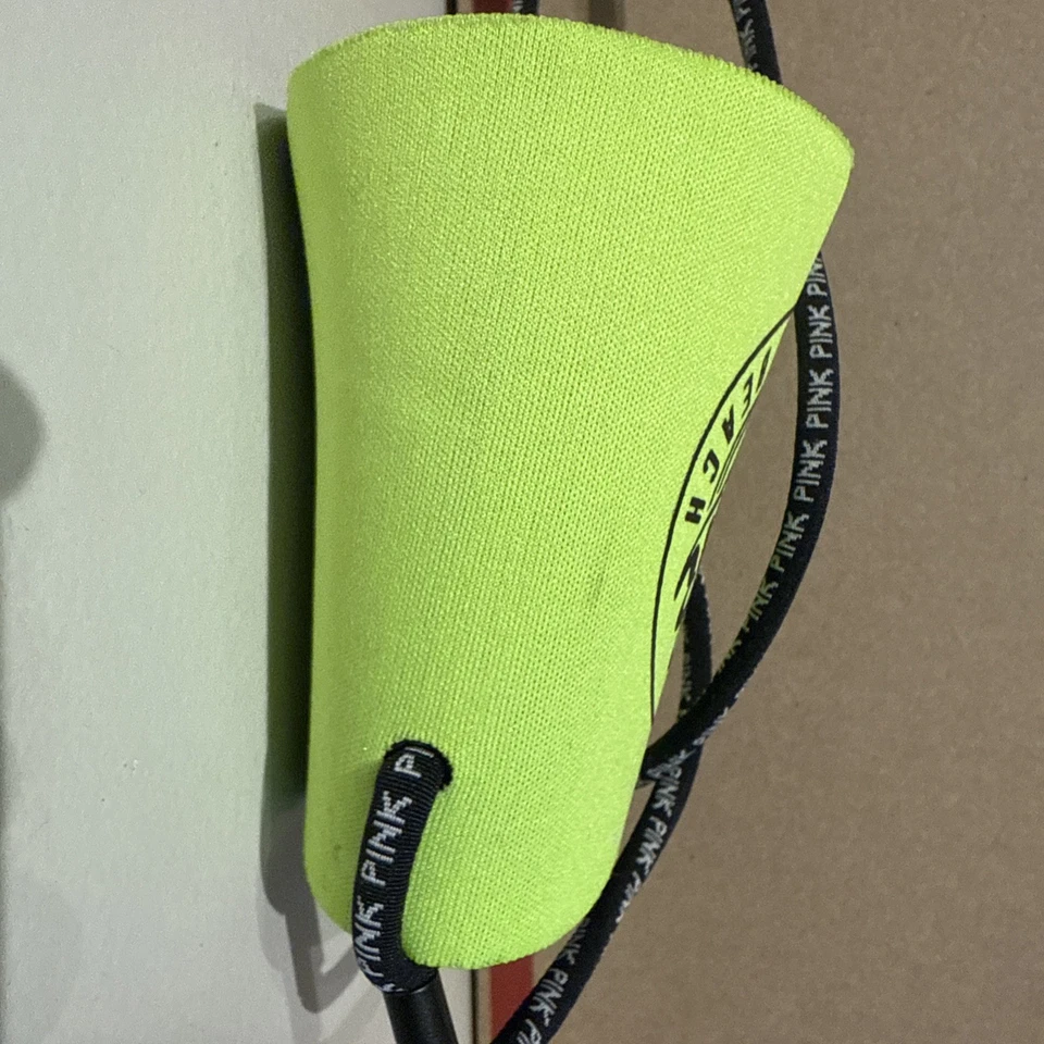 VICTORIA'S SECRET ROSA VERDE LIMA LOOZIE KOOZIE LATA CERVEZA REFRESCO BEBIDA SOPORTE DE ESPUMA Foto 3 de 4