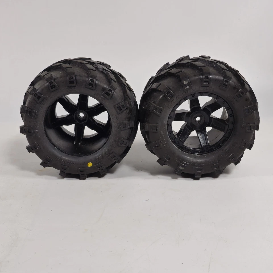 2 Pro-Line REAR Masher 2.8" All Terrain Tires/Wheels Mounted Part 1192-13 - Image 2 of 4
