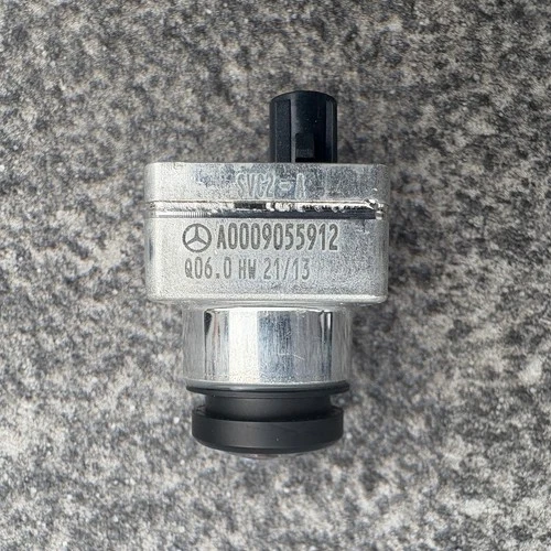 OEM MERCEDES S W223 EQS SEDAN E W214 Surround View Camera A0009055912 right