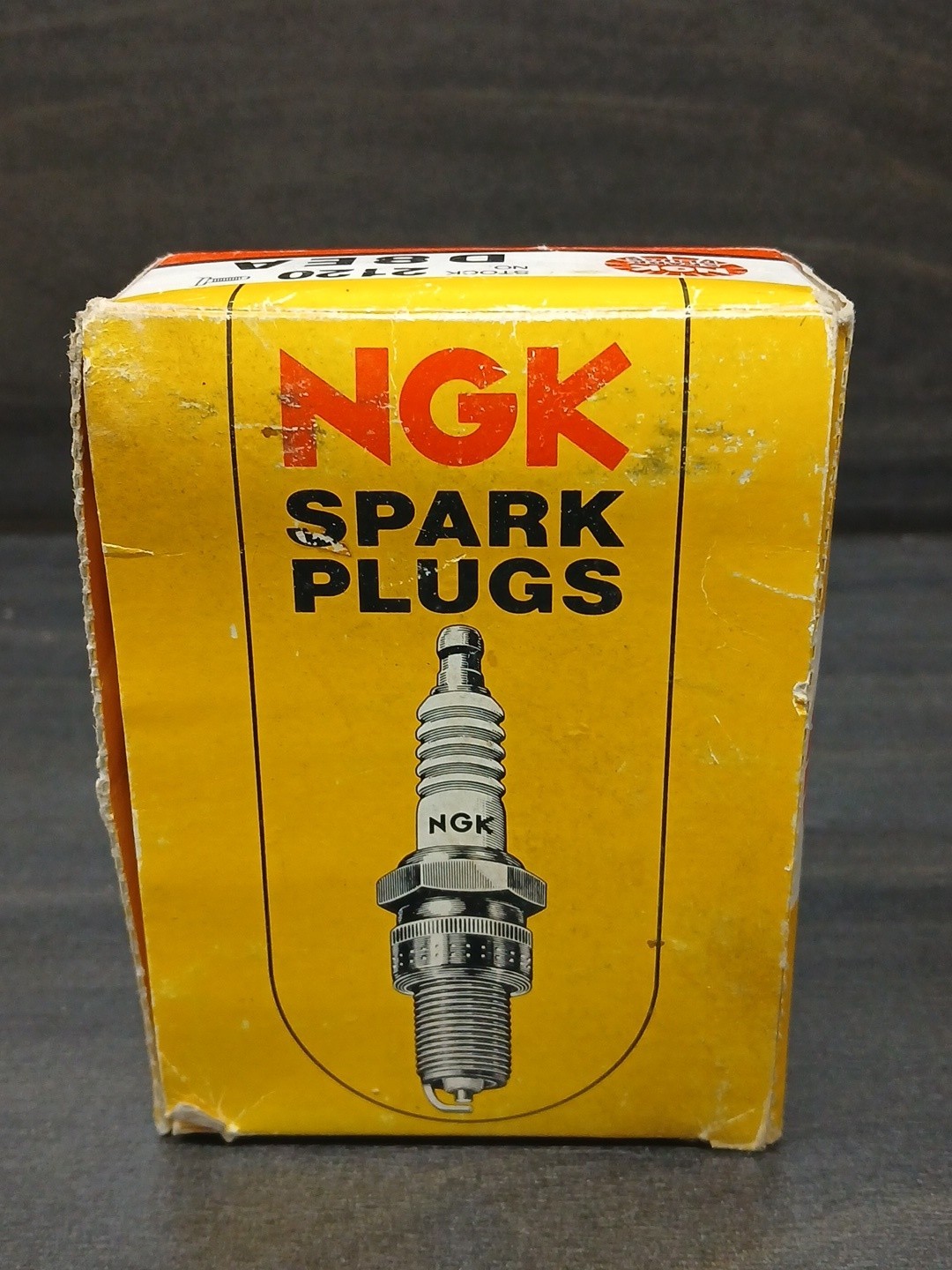 9 Pack Genuine NGK 2120 Standard Spark Plugs D8EA