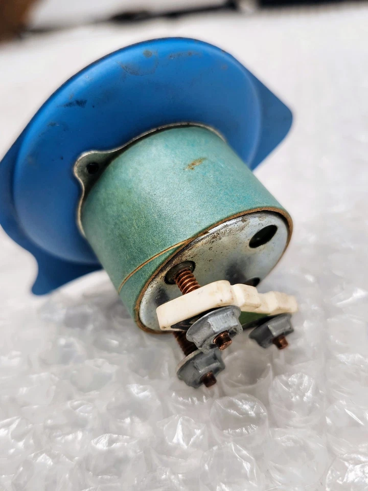 78-82 C3 Corvette топлива датчик газа OEM GM неэтилированное топливо только поврежден как есть - Изображение 2 из 2