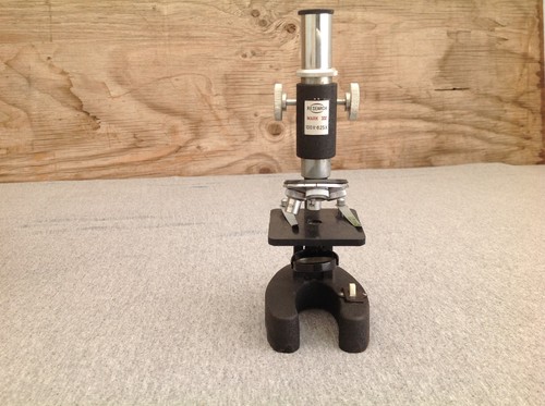 Research Mark XI V Microscope, Model No. 1933, AS IS - Picture 13 of 22