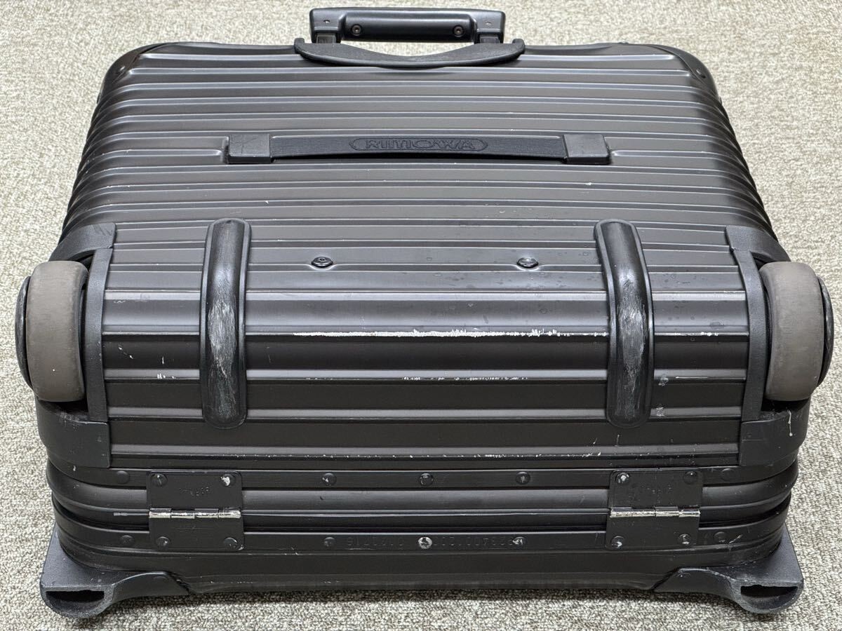 美品 RIMOWA TOPAS STEALTH ORIGINAL TRUNK Rimowa Topas Stealth 28L Black 2-wheels Carry Case Suitcase | eBay