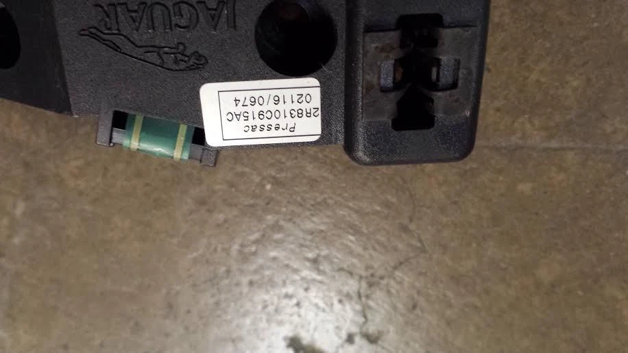 2003 2004 2005 2006 2007 2008 JAGUAR S-TYPE PASSENGER SIDE LIGHT 2R8310C915AC Foto 3 de 3