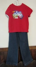 WONDERKIDS BOYS SZ 5T - 2-PC RED SPORTS THEME TOP/JEAN  PANTS NWOT