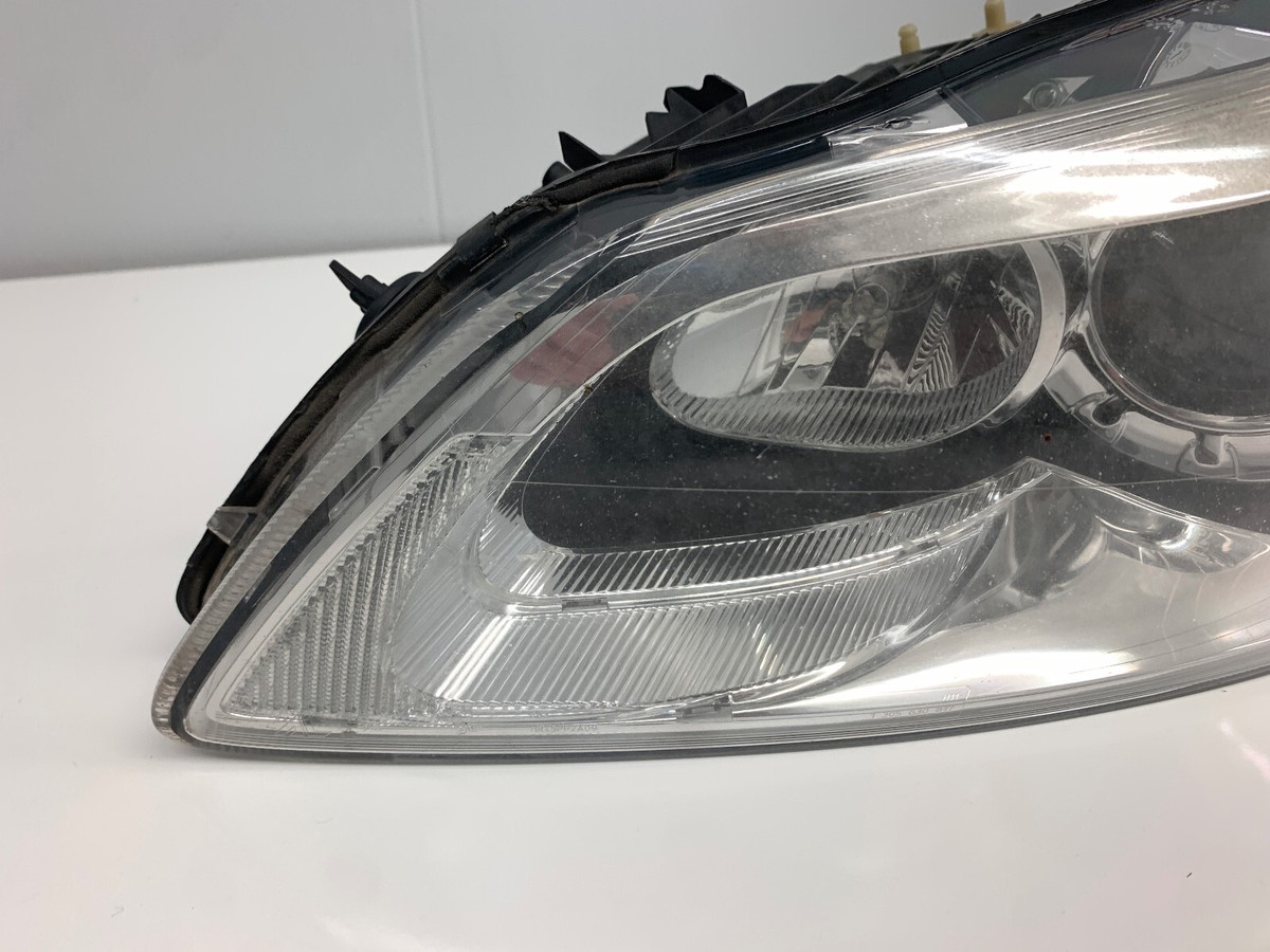 11-13 Volvo C30 Left Halogen Headlight 31299852 | eBay