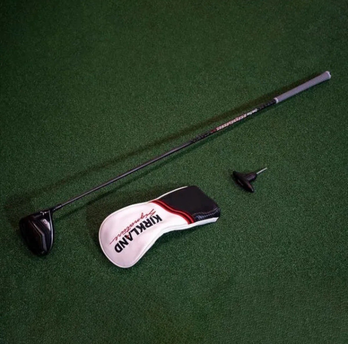 Kirkland Signature Adjustable Driver 10.5 RH STIFF FLEX