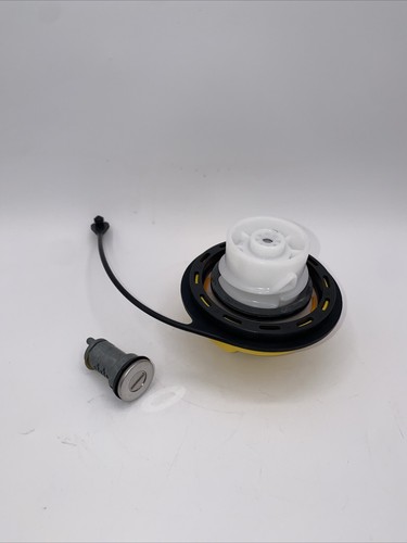 Genuine Mopar 68057320AB Fuel Tank Locking Cap Kit - Picture 3 of 3