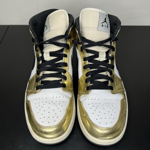 Size 10 - Jordan 1 Mid SE Metallic Gold 2020 - Picture 2 of 12