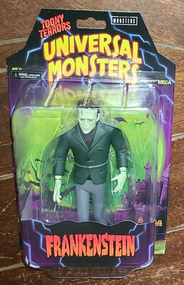 Toony Terrors Universal Monsters: FRANKENSTEIN 5.5'' Figure w/Backdrop Display!