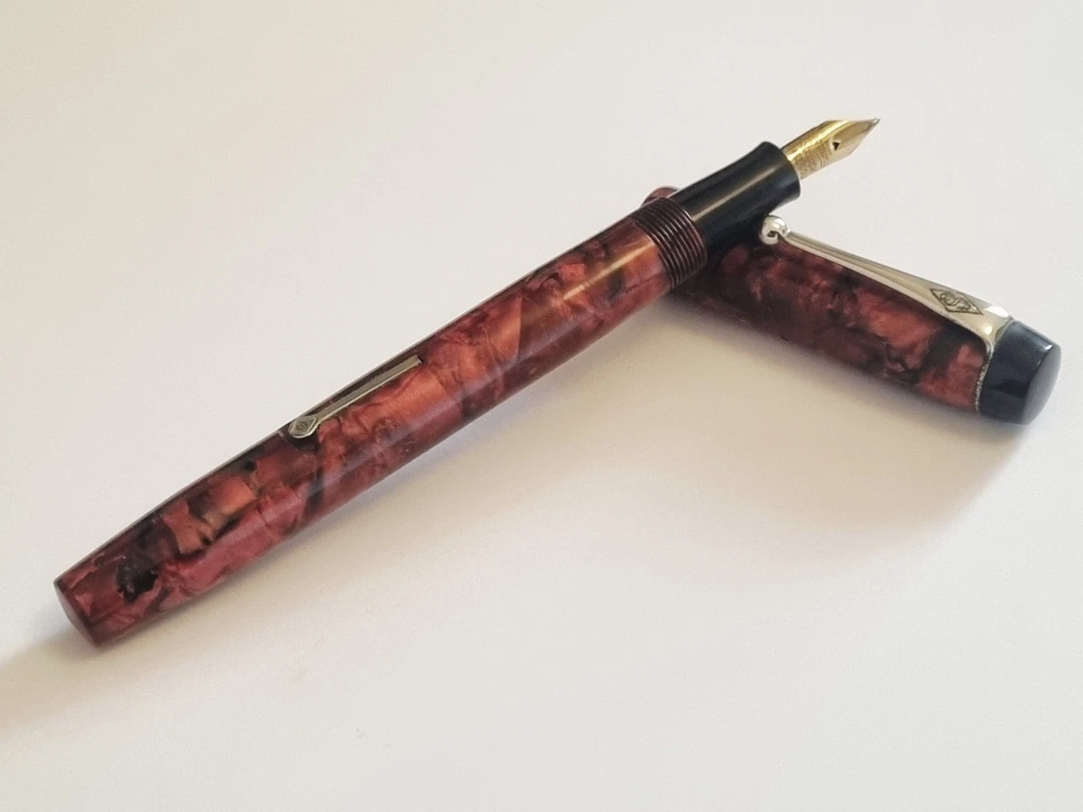 Marble Fountain Pen in Collectable Conway Stewart Fountain Pens