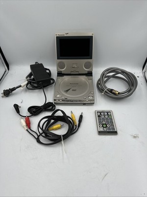 Panasonic ポータブルDVD/ビデオCD/CDプレーヤー DVD-L50 Panasonic DVD-L50 Portable DVD Player (5