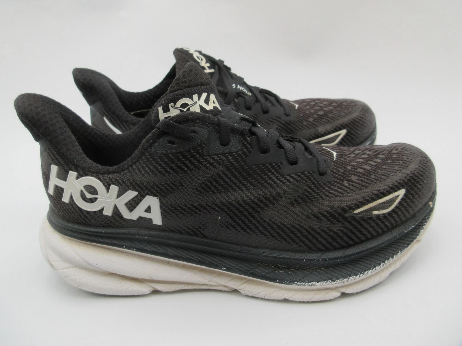 Hoka One One Clifton 9 Wide Shoes Womens Size 8 Black Running Sneakers Athletic