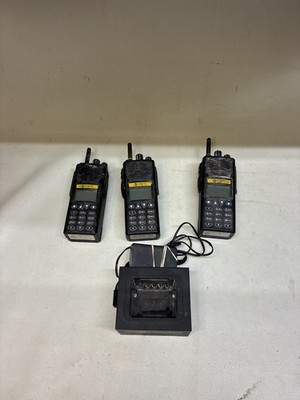 THREE IWT SENTINEL MESH HANDSET WITH CHARGER