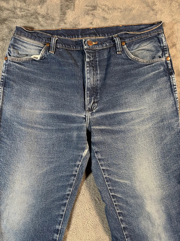 Jeans Wrangler Para Hombres 36x30 Azul Vaquero Bootcut Pierna Denim Western Boho Excelente Desteñido Foto 3 de 4