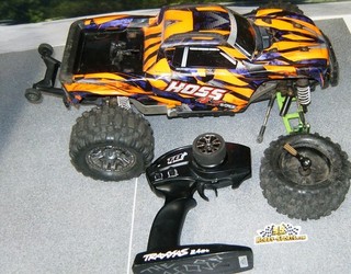 Traxxas Hoss 1/10 Scale 4x4 Brushless Truck With Transmitter Orange Body 90076 4