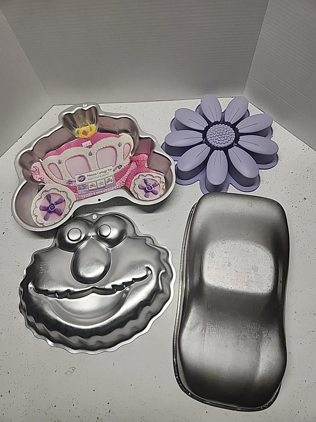 Lot Of 4 Assorted Kids Theme Cake Pans. 2 New, 2 Used.