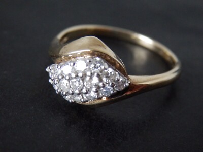 Atemberaubender Vintage Cluster Ring 9 kt Gold & Multi Diamant London Import 375 Gold
