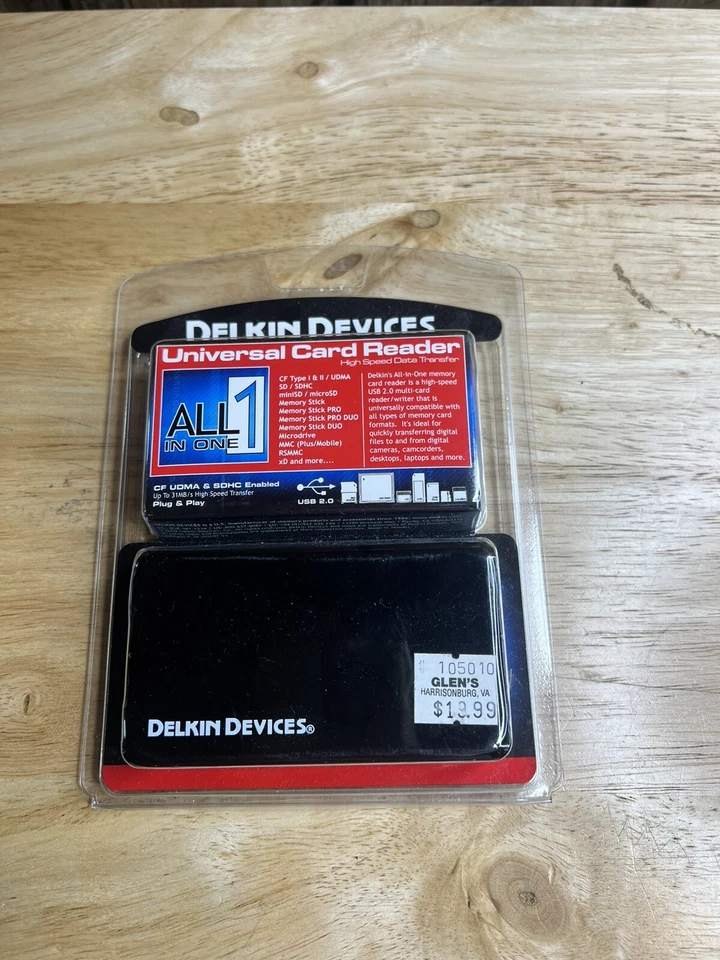 Delkin Devices 18-in-1 USB 2.0 Flash Memory Card Reader Free S/H - Image 4 of 4