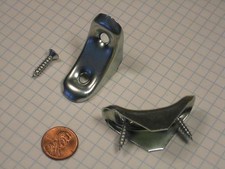KV #341ZC CORNER BRACE, STEEL, 1" x 1" x 13/16", ZINC-PLATED, WITH SCREWS