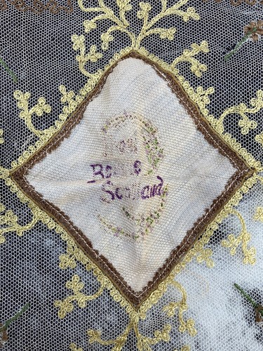 Antique Point de Gaze Net Lace Needlelace Handkerchief Hankie Scotland Souvenir - Picture 2 of 3