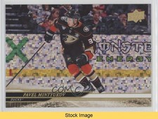 2024-25 Upper Deck Series 1 Speckled Rainbow Foil Pavel Mintyukov #4 READ bg9