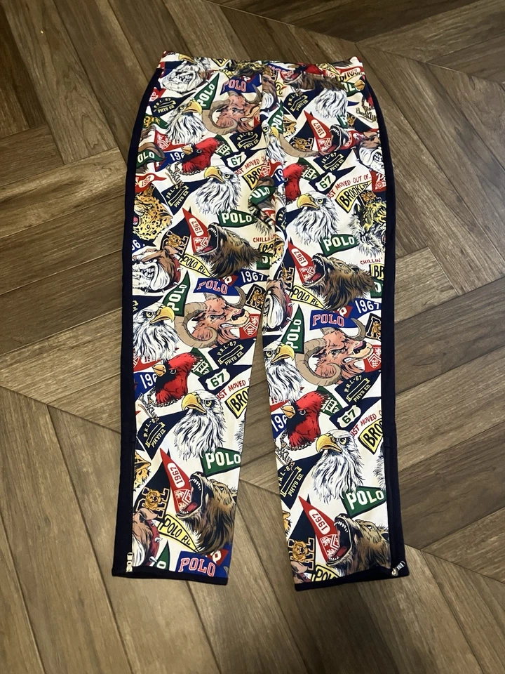 Pantalones deportivos Polo Ralph Lauren banderín universitario estampado mediano  Foto 2 de 4