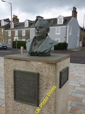 Photo 6x4 Bust of John Logie Baird Helensburgh John Logie Baird ://e c2016