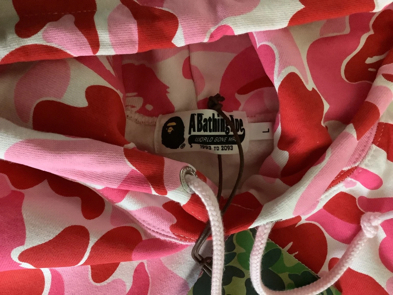 A BATHING APE (BAPE) Autentica felpa con cappuccio pullover mimetico a bathing ape bape abc rosa L nuova rara