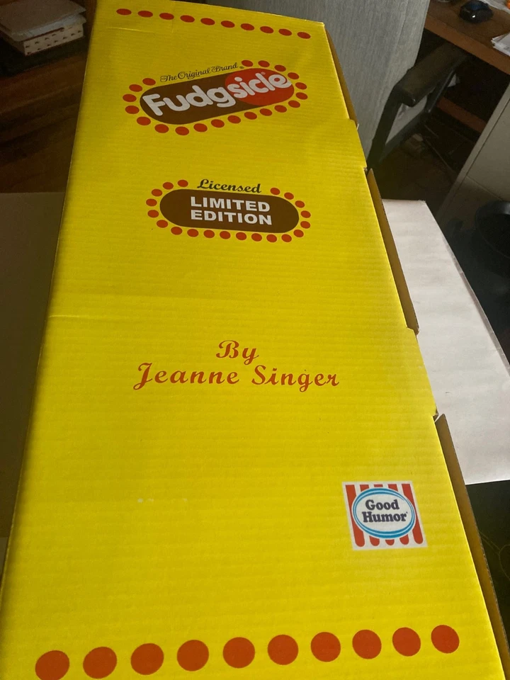 MUÑECA HELADA FRASIERY/FUDGICLE BUEN HUMOR - BREYES - 1998 -897/2000 - FIRMADA Foto 2 de 4