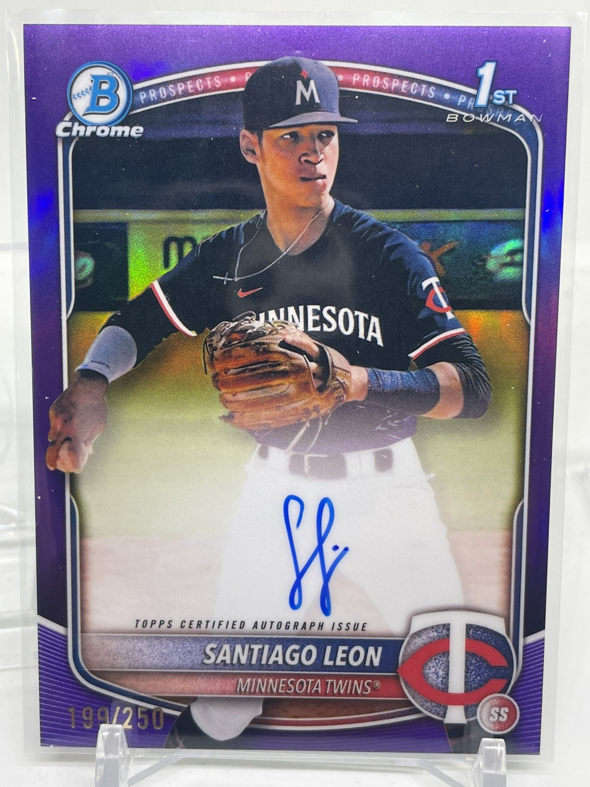 Santiago Leon 2025 Bowman Chrome Baseball 1st Bowman Purple Refractor Auto/250