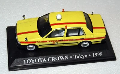 TOYOTA CROWN de 1998 (Taxi de TOKYO) - Photo 1/3