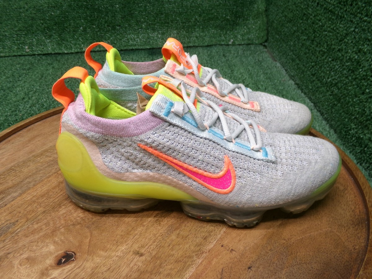 white pink and yellow vapormax