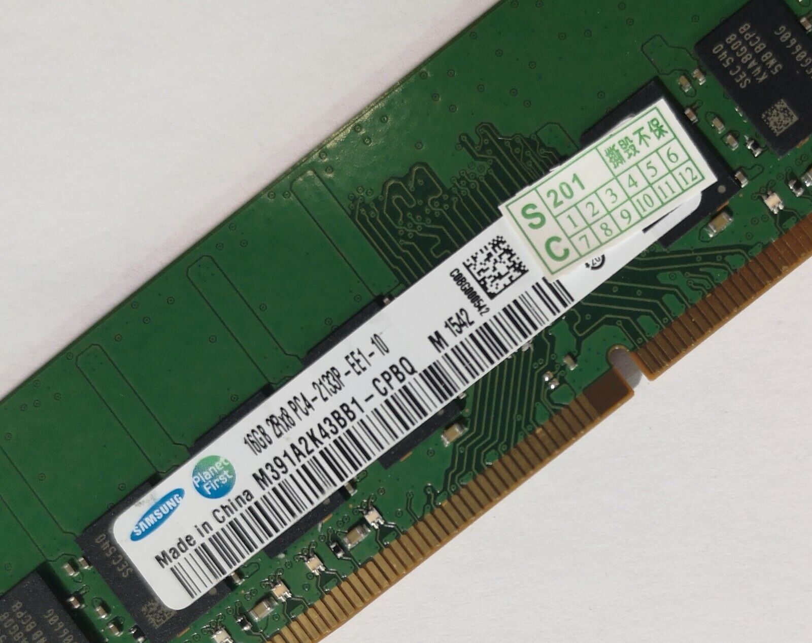 SAMSUNG 16GB DDR4 2133MHz ECC RAM 2Rx8 PC4-2133P-EE1-10