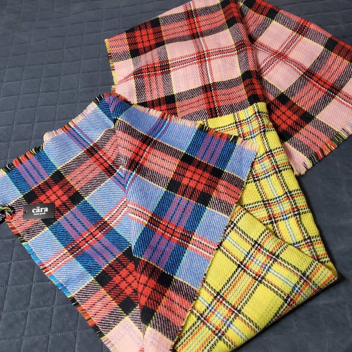 NWT Cara New York Plaid Blanket Scarf Wrap Colorful Soft 28
