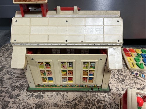 Vintage Fisher Price Little People Schulhaus Vintage 1971 Bus Schreibtisch Schaukel Buchstaben - Bild 8 von 24