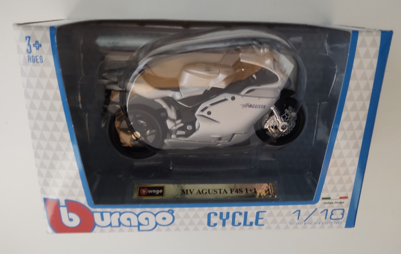 Burago - MV AGUSTA F4S 1+1 -  Motorcycle Model Scale 1:18