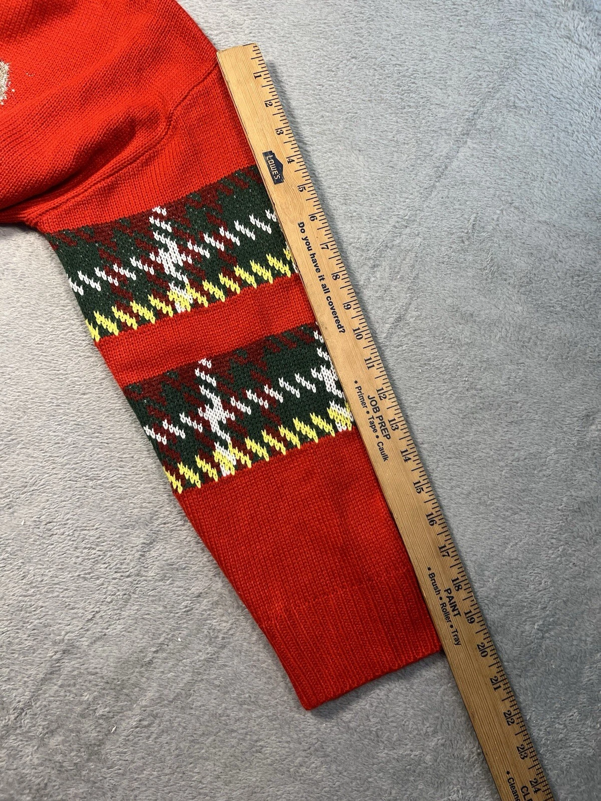 AndTheWhy Womens S/M Christmas Reindeer Ugly Sweater Pullover Plaid Pattern Red