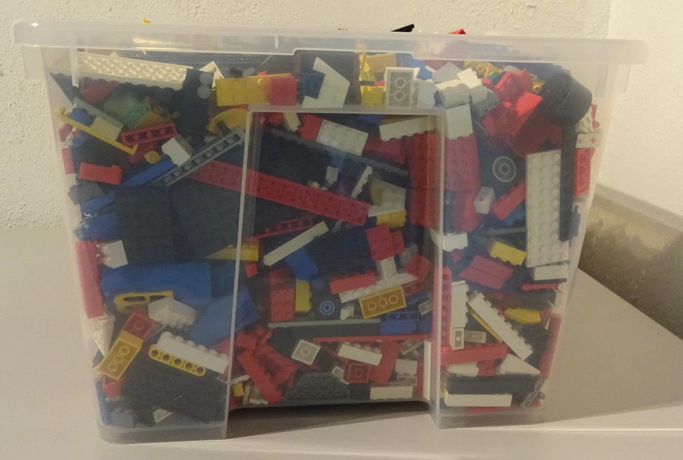 1 Kg LEGO Gemischte Kiloware Steine Platten usw. Star Wars Ritter Space Piraten - Bild 4 von 4