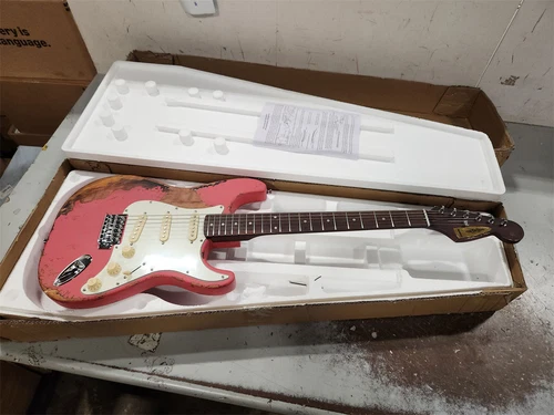 Vintage Relic Pink ST Electric Guitar Alder Solid Body SSS Pickups -Open Box