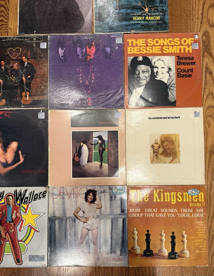 Lot of 11 Records.  50s 60s 70s 80s Carly Simon Peter Paul Mary Devito Penguin - Image 4 of 4