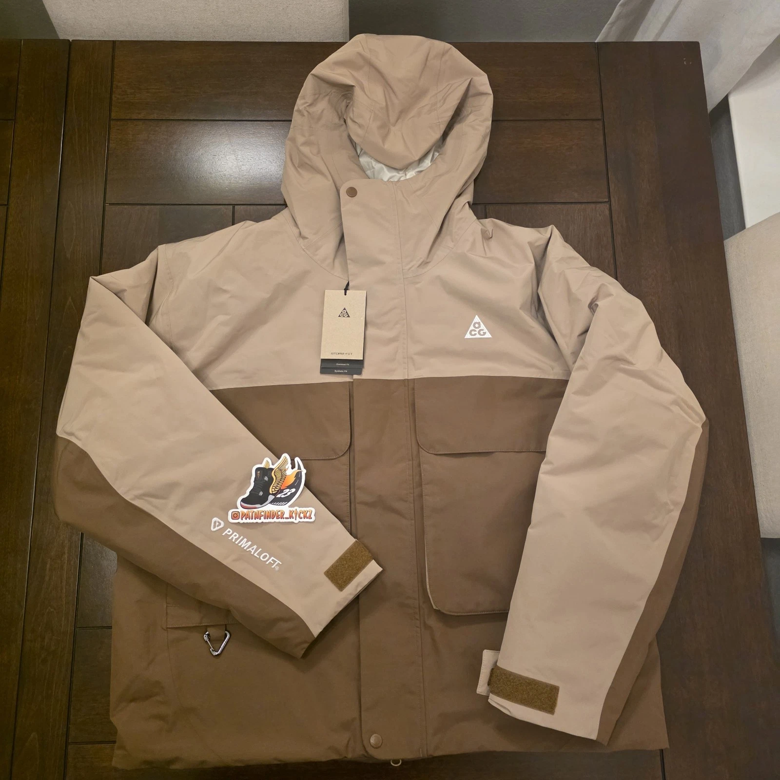 Medium-Nike Men’s ACG "Skull Peak" Storm-FIT ADV PrimaLoft Jacket FV8681-297
Opens in a new window o