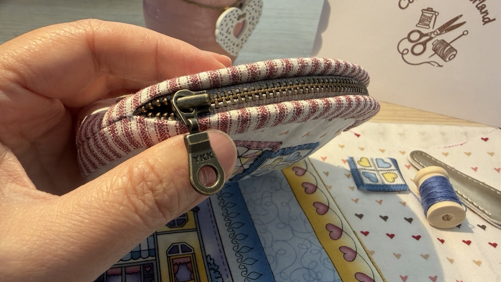 Handmade Patchwork Seashell Coin Purse - image 5