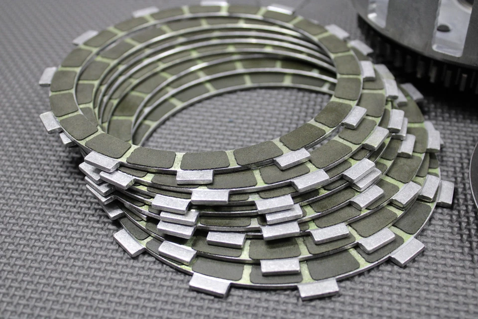 Kawasaki KX250 2006 07 2 tiempos OEM placas de embrague completas cubo de cesta 13095-0048 Foto 2 de 4