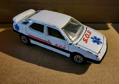 Majorette Citroen XM Mini Car -90s Diecast Toy Medic Car No 254 ECH 1/61 Vintage
