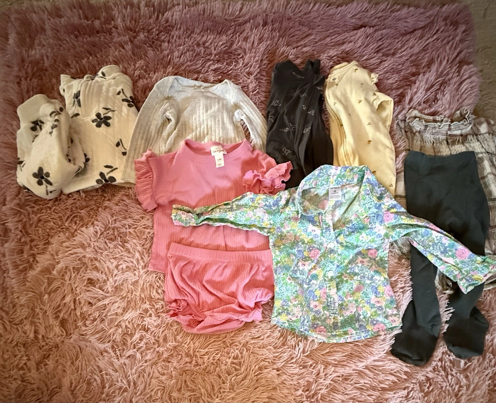 Girl's Baby Bundle Lot Clothes Sizes 6-9 Months