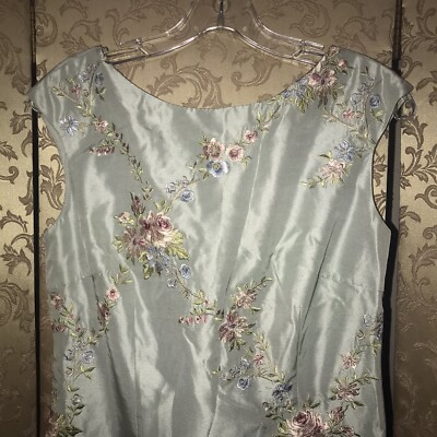 Maggy London Blue Green Pastel Roses Floral Embroidered Sheath Midi Dress Size 8 | eBay Maggy London Blue Green Pastel Roses Floral Embroidered Sheath Midi Dress Size 8 | eBay