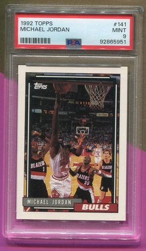 MICHAEL JORDAN CHICAGO BULLS 1992 TOPPS NBA BASKETBALL CARD #141  PSA 9
